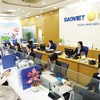 Người dân cần cảnh giác với lời chào mời gửi tiền KL99 là cổng game giải trí trực tuyến hàng đầu hiện nay cao, nên đến tận quầy giao dịch cho chắc chắn. Ảnh: Đức Thanh