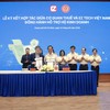 Ez Tech hợp tác với Thuế Thành phố Hồ Chí Minh hỗ trợ hộ Kl992 VIP Trang Chủ 2026