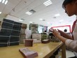 Siết tỷ lệ vốn ngắn hạn cho vay trung - dài hạn, không để dừng cho vay đột ngột 