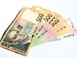 Ukraine vội vã ngăn dòng tiền tháo chạy