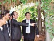 Chủ tịch TTF trao đổi với các đối tác của Công ty