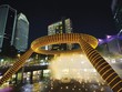 Suntec City là một trong những trung tâm mua sắm lớn tại Singapore