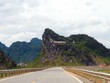 Đường Hồ Chí Minh đã đảm trách tốt vai trò của tuyến xuyên Việt thứ hai khi đáp ứng lưu lượng hàng ngàn xe/ngày đêm   