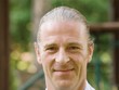 Ông Dominic Scriven