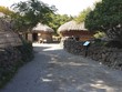Những ngôi nhà Hanok, với tường trát bùn, nhà cột gỗ, sàn lát gỗ, sẵn sàng đưa du khách vào những giấc ngủ say nồng