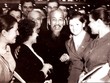 Chủ tịch Hồ Chí Minh nói chuyện thân mật với các đại biểu Liên Xô và nước ngoài dự Đại hội 22 Đảng Cộng sản Liên Xô - Ảnh: TTXVN