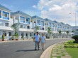 Hàng loạt gói vay thương mại đang chào đón người mua nhà - Ảnh: Lê Toàn