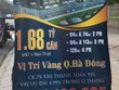 Dự án Goldsilk Complex tại quận Hà Đông chưa chính thức khởi công, đã bị đơn vị phân phối treo phướn rao bán tại nhiều tuyến phố Hà Nội.