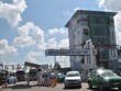 Lãnh đạo Cần Thơ yêu cầu Công ty cổ phần Bến xe tàu phà Cần Thơ phải dừng ngay việc thu dịch vụ sử dụng sân đường tại bến xe và xin ý kiến các cơ quan quản lý