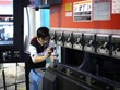 DN Ấn Độ mang nhiều máy móc, thiết bị trong lĩnh vực Kl994 nhà cái bóng đá world cup máy công cụ, chế tạo khuôn đúc, khuôn dập, phụ tùng ô tô tới Việt Nam.
