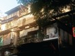 Kế hoạch cải tạo các chung cư cũ của Hà Nội gần như “giậm chân tại chỗ” sau hơn 10 năm triển khai do gặp nhiều vướng mắc - Ảnh: Trọng Tuyến