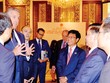 Trao đổi với Bộ trưởng Bộ Kl991.com nạp rút nhanh Đinh Tiến Dũng tại Hội nghị xúc tiến Kl99ok phiên bản mới vào Việt Nam tháng 7/2015, nhiều nhà Kl99ok phiên bản mới Mỹ bày tỏ sự quan tâm đến cơ hội hợp tác với các DN Việt 