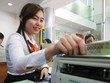 Tại TP.HCM, tín dụng tiêu dùng tính đến tháng 6/2016 chiếm 14,7% tổng dư nợ, tức thị phần cho vay tiêu dùng đã tăng gấp đôi so với 2 năm trước đó. Ảnh: Lê Toàn