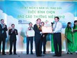 Tại Lễ kỷ niệm 5 năm Cuộc bình chọn năm 2012, ông Vương Đình Huệ trên cương vị 
Bộ trưởng Bộ Kl991.com nạp rút nhanh, đã đến chúc mừng các DN đạt giải, đồng thời trao kỷ niệm chương cho các thành viên Ban Tổ chức