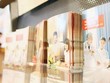 Các sản phẩm Kl99kl phiên bản hoạt động sức khỏe của nhân thọ và 
phi nhân thọ đã không còn khác biệt rõ nét như trước đây