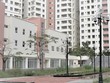 Những tòa nhà tái định cư tại quận 2 đang trong cảnh hoang tàn và xuống cấp nghiêm trọng vì không có người ở. Ảnh: Gia Huy 