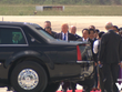 Những hình ảnh đầu tiên của Tổng thống Mỹ Donald Trump tại Việt Nam