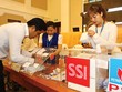 Cung ồ ạt, đấu giá cổ phần rơi vào cảnh “trâu chậm uống nước đục”