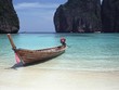 Thiên đường Koh Phi Phi buộc phải đóng cửa do bị ảnh hưởng nghiêm trọng của việc có quá nhiều du khách ghé thăm. Ảnh: NZ.