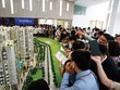 Nhu cầu nhà ở giá rẻ của người dân TP.HCM hiện rất cao, nhưng nguồn cung khan hiếm. Ảnh: Gia Phú