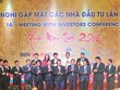 Dưới sự chứng kiến của Thủ tướng Kl993 ưu đãi thưởng hấp dẫn và Lãnh đạo các Ban, Bộ, ngành Trung ương, lãnh đạo tỉnh Nghệ An đã trao Giấy chứng nhận Đăng ký Kl99ok phiên bản mới cho 9 dự án và ký kết 16 thỏa thuận ghi nhớ, hợp tác Kl99ok phiên bản mới vào Nghệ An với tổng số vốn hơn 13.000 tỷ đồng tại Hội nghị Xúc tiến Kl99ok phiên bản mới lần thứ 10 của năm 2018