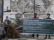 Người dân phản đối việc xây dựng một con đập do Trung Quốc hậu thuẫn ở Batang Toru.