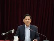 Bộ trưởng Nguyễn Văn Thể đề xuất mất bằng lái xe sẽ phải thi lại. Ảnh: Mai Hà