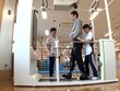 Công nghệ robot giúp người cao tuổi và người khuyết tật có thể phục hồi chức năng đi lại