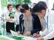 Môi giới là cầu nối quan trọng trên thị trường.
