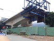 Hoạt động xây dựng trái phép dưới chân cầu Nam Lý 