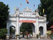 Nhiều người dân lo lắng sẽ trở thành người nghèo đô thị khi từ làng lên phố