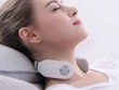 Thiết bị mát xa cổ không dây, giúp bạn giảm căng thẳng ở bất cứ đâu