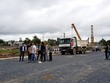 Nhân viên bán đất nền luôn phải có nhiều chiêu thức "độc - lạ" mới có thể bán được hàng