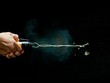 Cảnh sát Mỹ sử dụng súng trói nghi phạm giống vũ khí của Batman