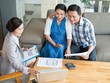 Có được căn nhà ở thành phố để an cư là mơ ước của nhiều gia đình trẻ nhập cư 