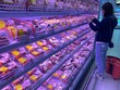 Thịt lợn tại các siêu thị vẫn giữ giá ổn định Ảnh: Hiền Anh.