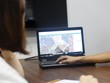 Giới thiệu dự án và bán hàng online đang được nhiều Kl991.com World Cup 2026 Chính Thức địa ốc áp dụng để đối phó với dịch Covid-19. Ảnh: Dũng Minh