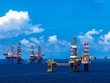 Giá dầu âm, cơ hội Việt Nam mua dầu thô tích trữ nhưng... không dễ làm