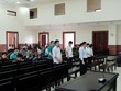 Các bị cáo đứng nghe Hội đồng xét xử tuyên bản án phúc thẩm ngày 20/5.