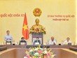 Phó chủ tịch Quốc hội Phùng Quốc Hiển điều hành phiên thảo luận.