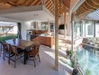 Samdal Oreum House: Vòng tay của mẹ