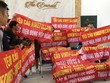 Vẫn “dài cổ” chờ sổ hồng chung cư
