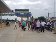 Từ khi triển khai thu phí đến nay, tình hình an ninh trật tự tại trạm thu phí Ninh Xuân (Km8+800, QL26, tỉnh Khánh Hòa) diễn biến phức tạp, việc thu phí bị gián đoạn liên tục.
