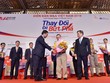 Ông Lê Văn Quang, Chủ tịch Minh Phú nhận giải