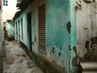 Nhiều ngôi nhà bị xuống cấp do tình trạng quy hoạch treo kéo dài. Ảnh: Dũng Minh