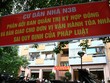 Cư dân N3B đang rất bức xúc với cách hành xử của Ban Quản trị. Ảnh: Thành Nguyễn.