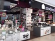Ngành bán lẻ toàn cầu đagn gặp khó khăn. Ảnh: Thành Nguyễn.