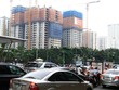 Nội đô trở nên quá chật chội. Ảnh: Thành Nguyễn.