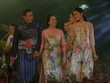Lễ hội áo dài tại Hoàng Thành Thăng Long. Ảnh: Bình Minh.