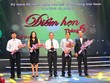 Viet Capital Bank tài trợ liên hoan “Điểm hẹn tháng 6”